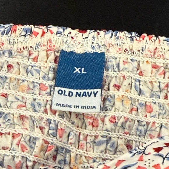 NWT Old Navy Smocked Fitted Ruffle Trim Pink Ditsy Floral Top Womens size XL - Picture 10 of 14